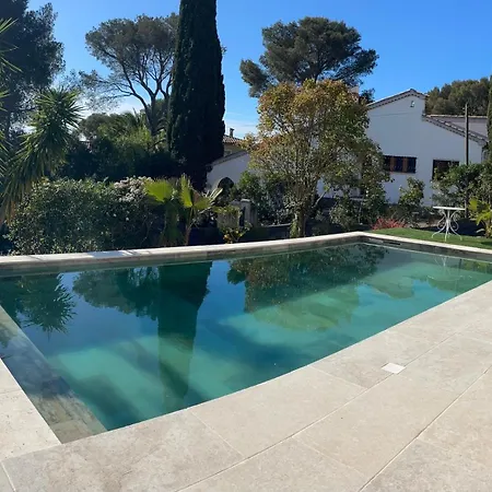 Penzion La Maison Du Bonheur *